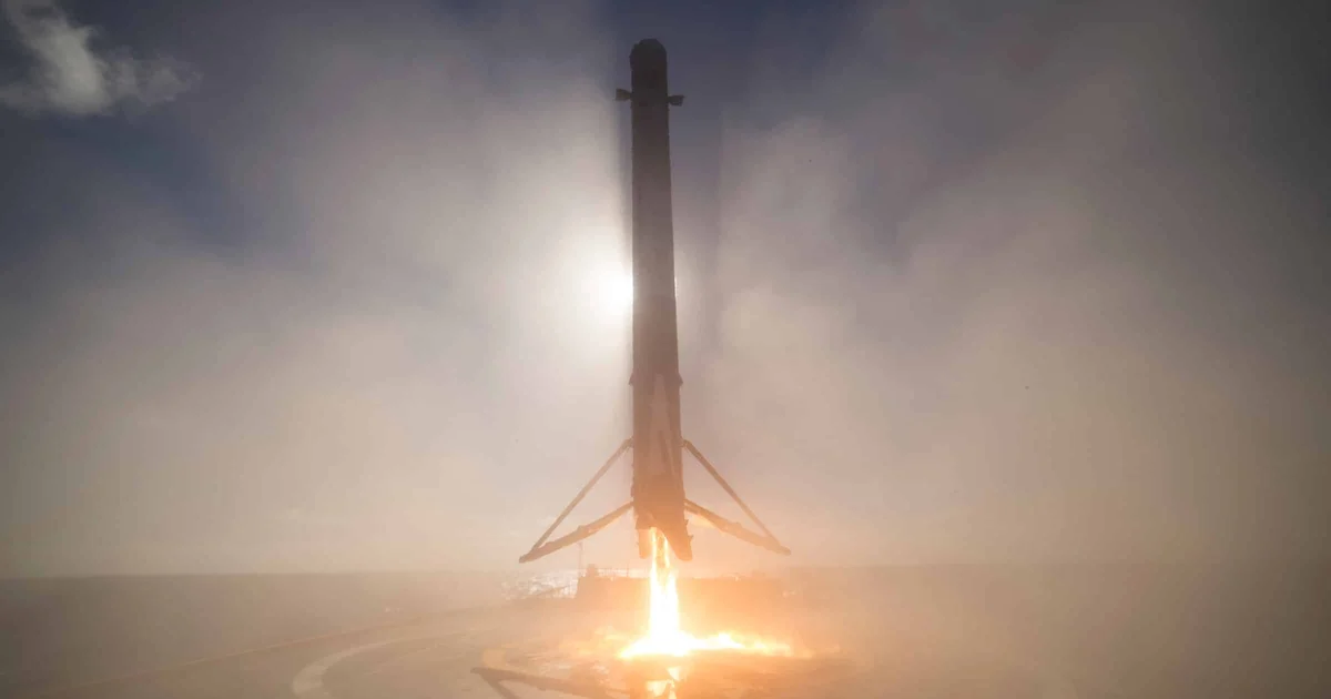 SpaceX Plans $20 Billion Investment-Grade Bond to Refinance xAI Merger Debt